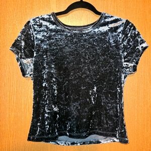 Green gray velvet velour shimmery t shirt top by Arizona Jean Co
